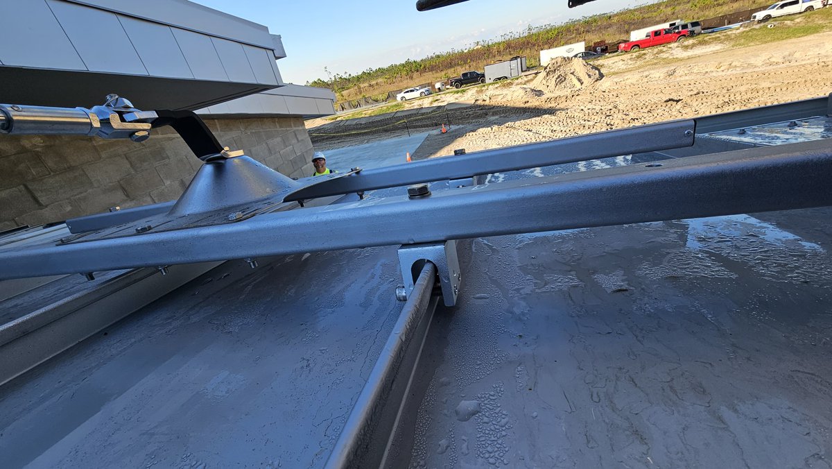KStrongInc's tweet image. Day 2 progress! Installing the engineered posts for our new HLL system at Fire Station 4, Tyndall AFB. We're building for maximum safety and compliance. Need an engineered fall protection solution? Contact systems@kstrong.com.
#KStrong #FallProtection @OSHA_DOL @ansidotorg