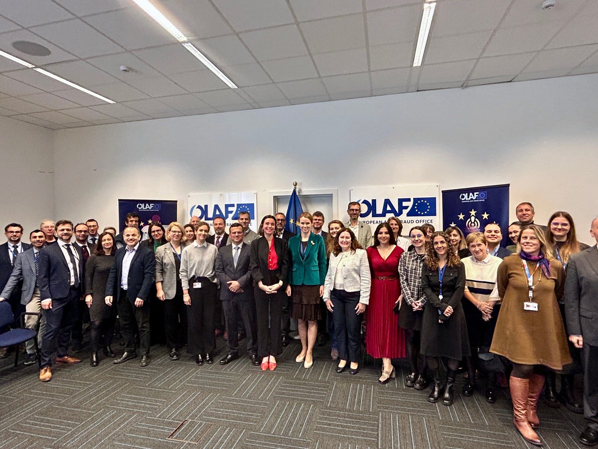EUAntiFraud's tweet photo. 🌍Following Global Ethics Day we hosted the Ethics and High-Level Public Office Holders Workshop. Discussions highlighted the importance of having appropriate tools, resources &amp; independence to tackle challenges as well as promote transparency &amp; integrity in public service 🧵1/2 https://t.co/4KS1sonAiU