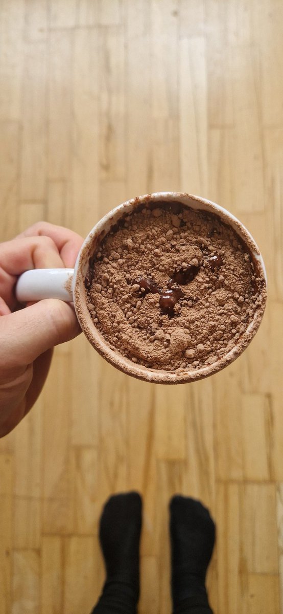 K2: "Mama, ich hab mir selber ein Kakao gemacht"