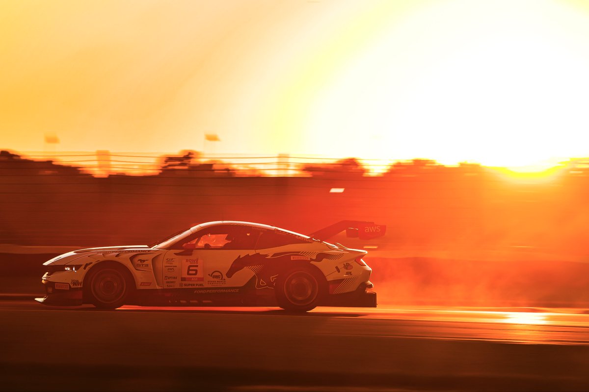 Nickolasawolf's tweet image. When it’s sundown at Indianapolis for the 8 Hour race

Captured on assignment for Sideline Sports Photography 

@indy8hour @gtworldcham @IntercontGTC @IMS #gtworldchallenge #motorsport #enduranceracing #indy8h #nikoncreators