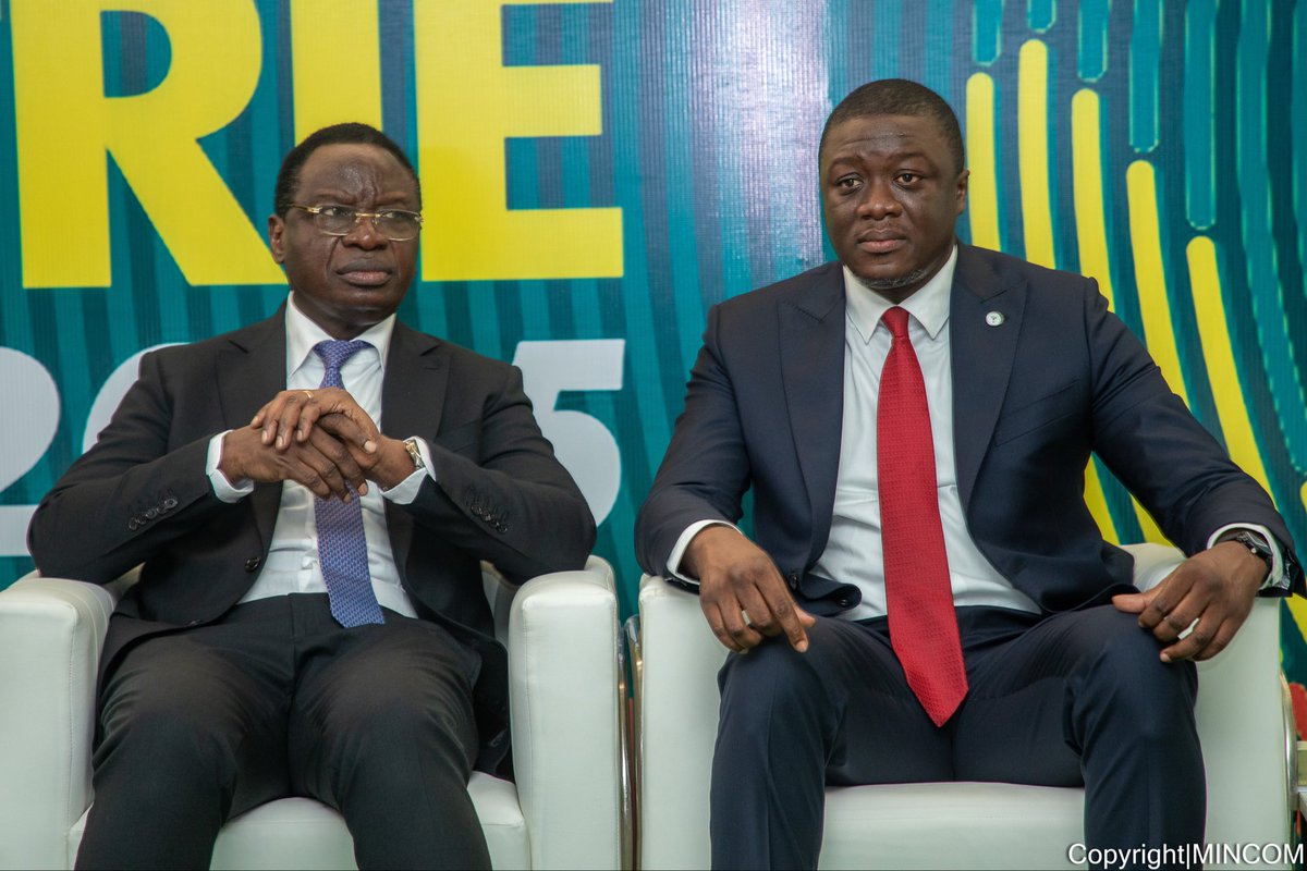 mincom_sn's tweet image. 🏛️ #MINCOM | Assises de l’Entreprise &amp;amp; Salon des Professionnels de l’Industrie du Sénégal (SPIS)
Retour en images sur ces deux événements majeurs qui ont réuni les acteurs du secteur industriel et économique national.