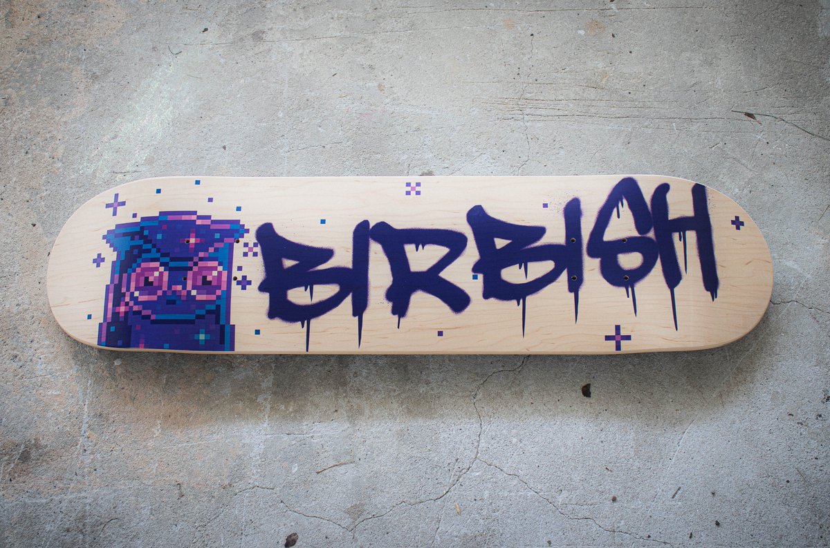 _JKNFT_'s tweet image. Was really kind of an honor to create some skateboard decks for the head birb, and I truly appreciate your support @spencer as I reboot @_genmerch 🙏
For this order, I created three decks in total: two custom designs for @moonbirds #6949, one using the pixel birb and another…