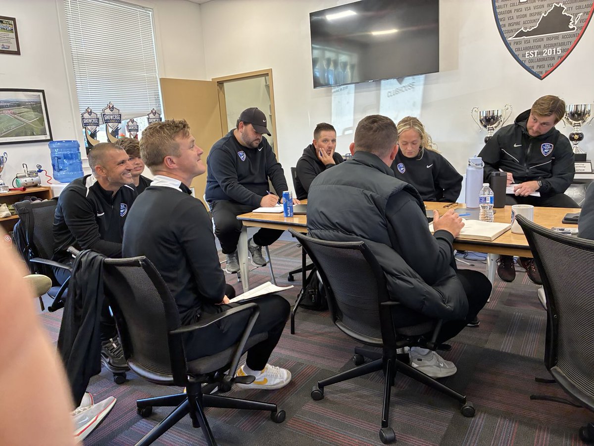 vysatd's tweet image. Excellent engagement at the periodization coaching clinic for VSA. Thanks for having us. ⁦@vayouthsoccer⁩ ⁦@pabzshaw⁩ ⁦@SoccerVSA⁩