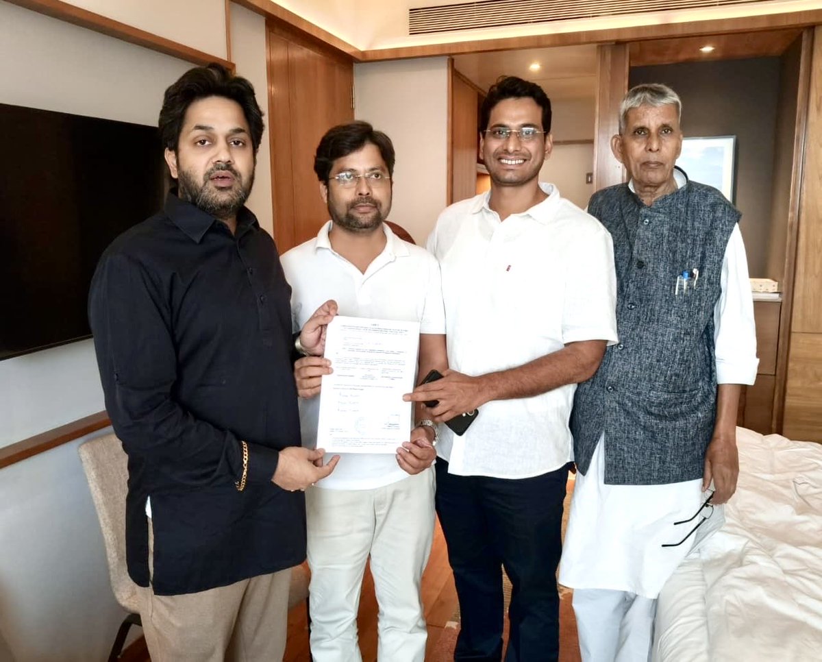 _govindmishra's tweet image. 43-सुपौल विधान सभा से हमारे नेता @AnupamConnects को उम्मीदवार बनाने के लिए @RahulGandhi जी दिल से आभार। 

कांग्रेस के शीर्ष नेतृत्व को धन्यवाद जिन्होंने देश के युवाओं की आवाज को और भी मजबूत किया है। 

@kcvenugopalmp @Allavaru @rajeshkrinc