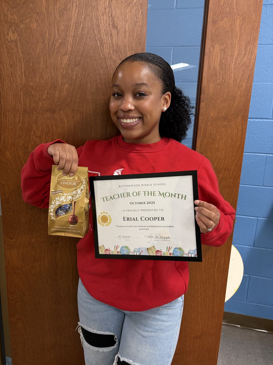 Congrats to Student Council’s October Teacher and Support Staff of the Month, Ms. Erial Cooper (6th/7th ELA) &amp; Mrs. Tracy Martin (Bookkeeper) 🎉 Thank you both for all you do for our students each &amp; every day! <a href="/BMSatRSD2/">Blythewood Middle</a> <a href="/RichlandTwo/">Richland School District Two</a>