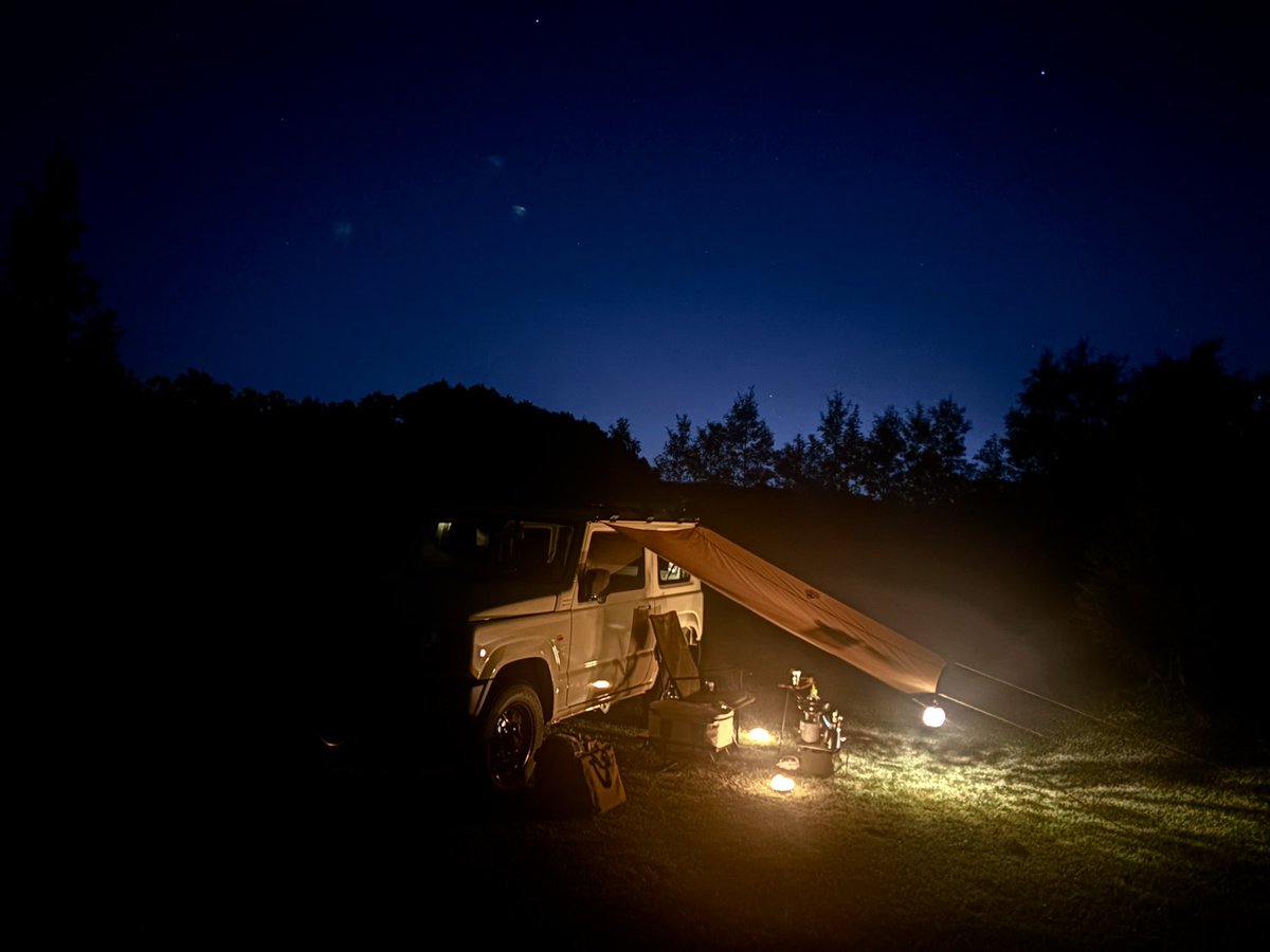 kenpi0508's tweet photo. 🏕️焚火と戯れる至福の時間🔥🪵😌 https://t.co/GMUBTflsez