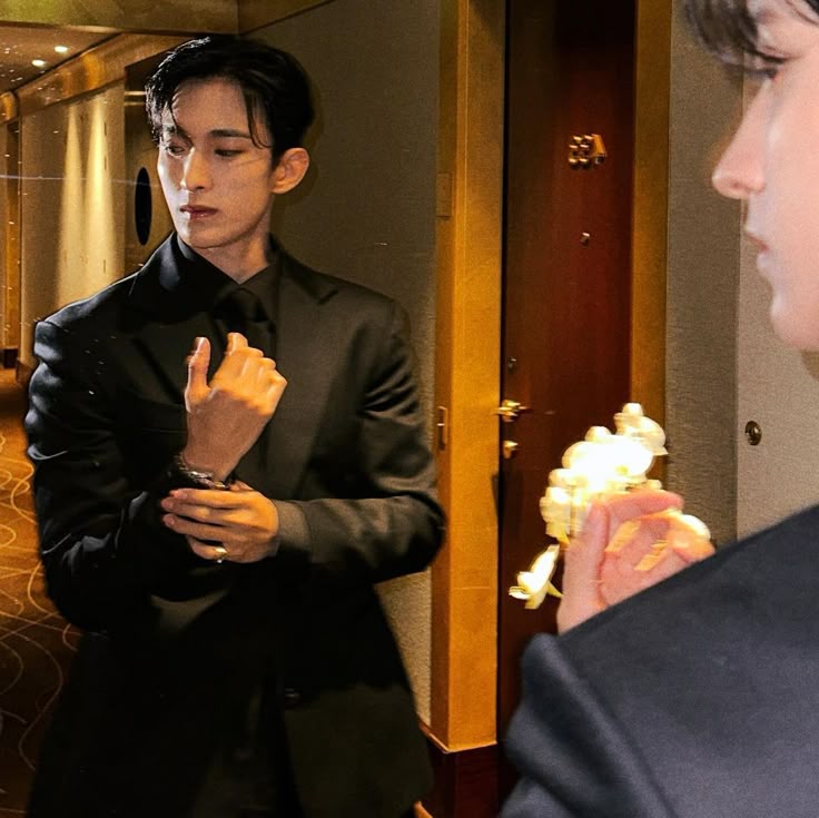 Request 👙
Dokyeom seventeen Few tweets AU 

CW : 🔞
♤bvtterdaisy