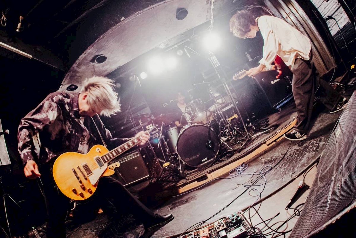 anica_official's tweet photo. 東名阪ツーマンツアー
『紡いだときには灰になって』

ツアー名古屋編、ありがとうございました！
次はツアーファイナル大阪💫
ご来場お待ちしております💐💐 https://t.co/DWPGiT1ezR