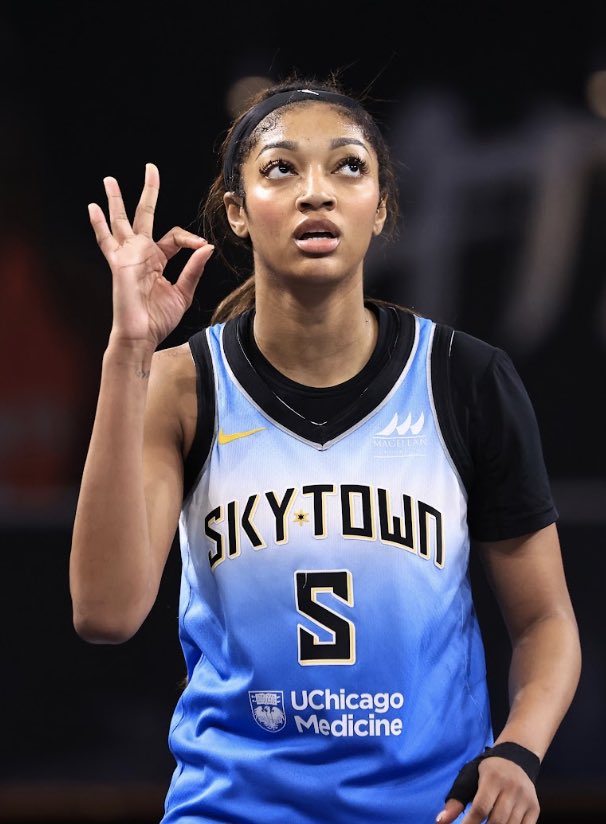 Ballislife Womens Basketball (@ballislifewbb_) on Twitter photo Chicago will host the WNBA All-Star Game for the second time in the summer of 2026, having previously done the honor in 2022,, the league announced.
<a href="/GeoffJMags/">Geoff Magliocchetti</a> has the details, including the game being held at the United Center.
🔗 tinyurl.com/53e4jkw9 Chicago will host the WNBA All-Star Game for the second time in the summer of 2026, having previously done the honor in 2022,, the league announced.
<a href="/GeoffJMags/">Geoff Magliocchetti</a> has the details, including the game being held at the United Center.
🔗 tinyurl.com/53e4jkw9