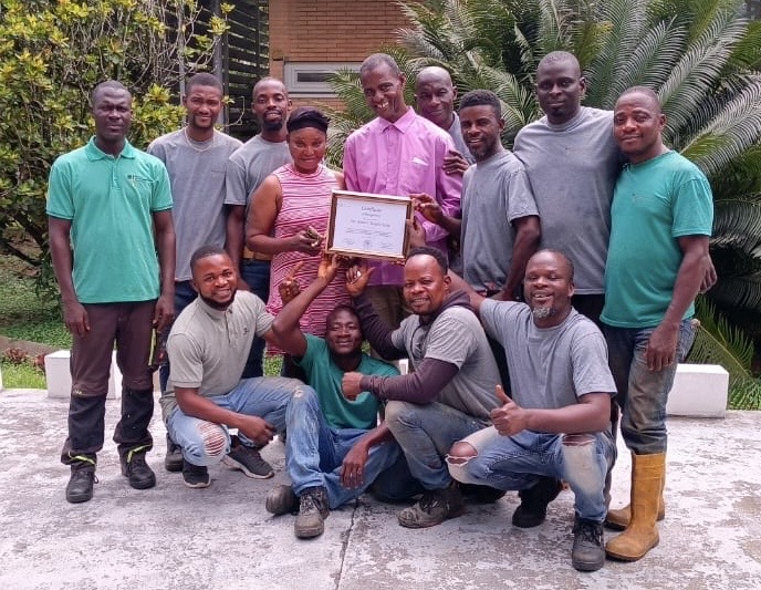 GerEmbLib's tweet image. The German Embassy celebrated driver Mr. Ernest King for 20 years of loyal service. He is trustworthy, drives carefully and cautiously. As an employee of the Embassy, he is a shining example of a collaborator. 
We all thank him for his dedication.