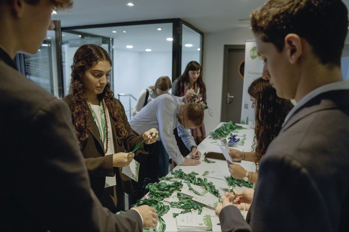 single sex education tweet media