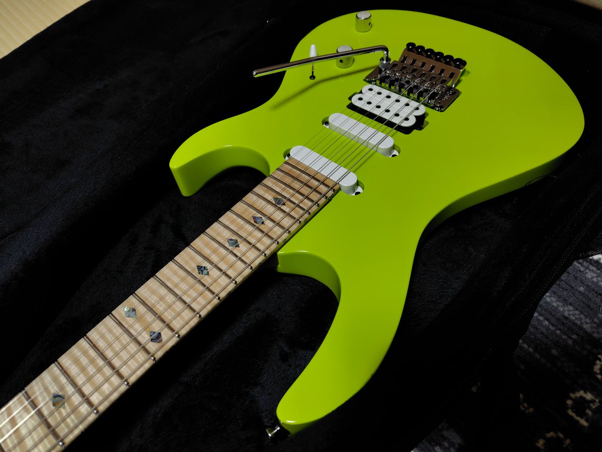 新人にはまずオリエンテーションから🎸😉