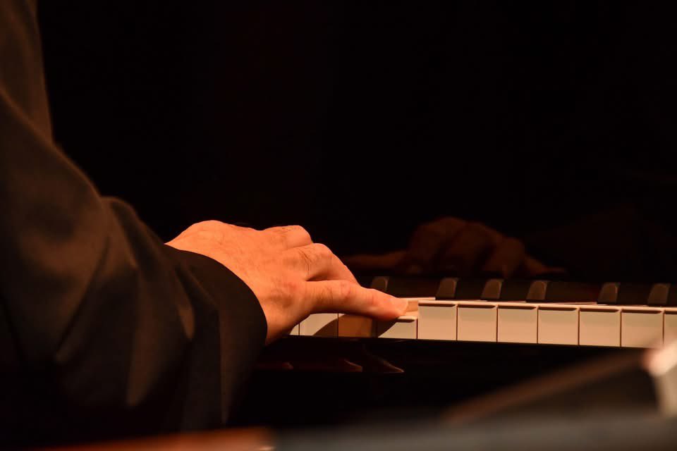 aquarellejapan's tweet image. IAM渋谷Jz-brat公演でした。
久しぶりの響合わせ。タイトルと響きの主だけを決めて10の物語の航海へ、、openスペースでもやれたらな、、と思いました。
＃KNOB
＃松居和
＃菅原裕紀