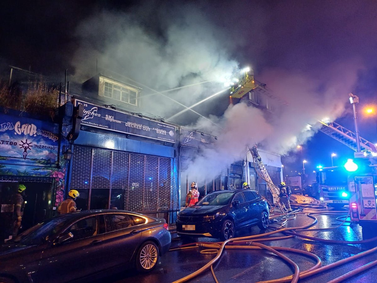 London Fire Brigade tweet media