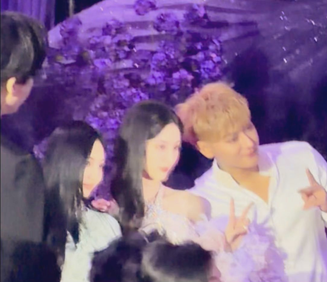 Allcbizmelons's tweet image. #NINGNING attended #HuangZitao and #XuYiyang’s wedding