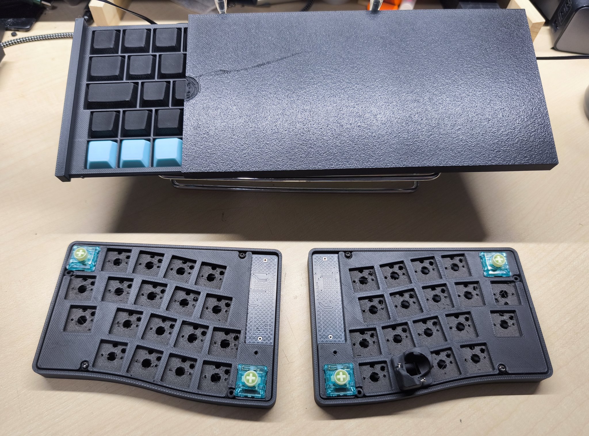 妖*精様 【新品】keyball39 ケースマウント構造　完成品　プロトタイプ3 m52491636716_1.jpg?1756207593