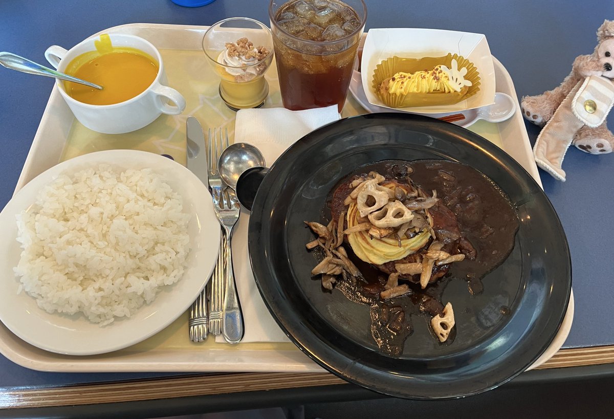 Poohtonidf's tweet photo. ズンで全てを食べてきた。 https://t.co/fsZtUbgBGE
