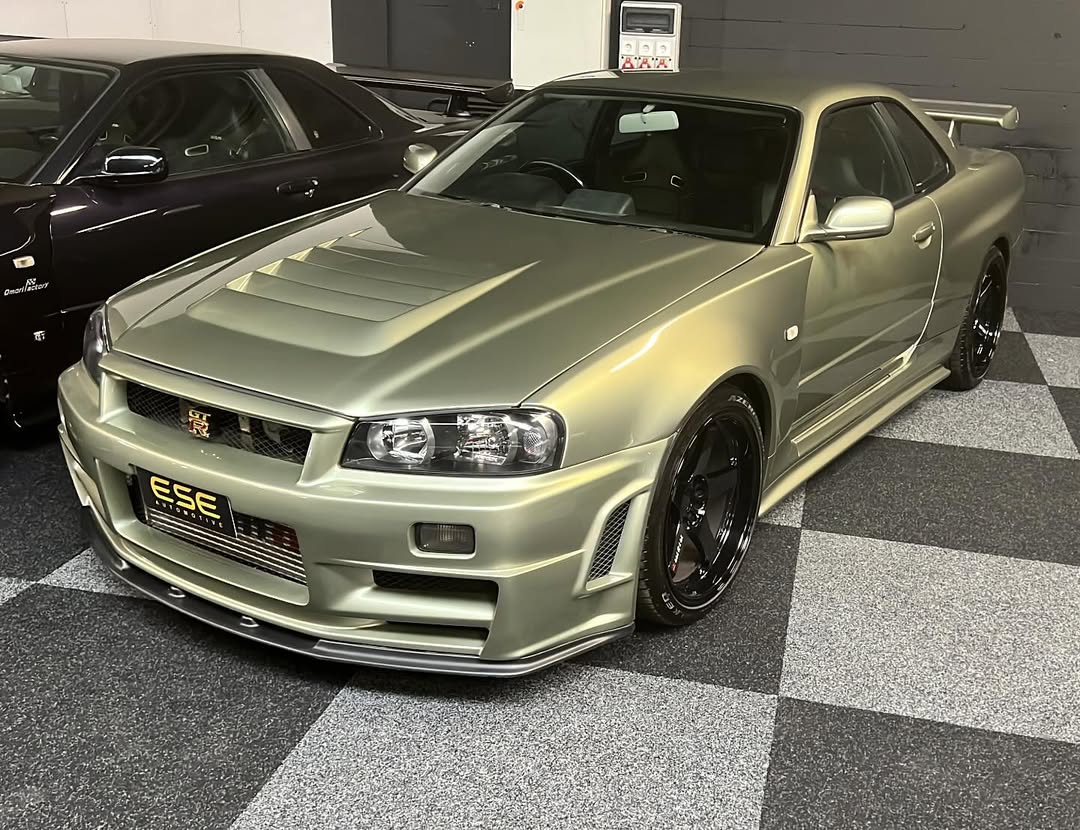 DailyGTRTM's tweet photo. R34 GT-R M-Spec Nür 
Millenium Jade https://t.co/1rOrL6eXIH