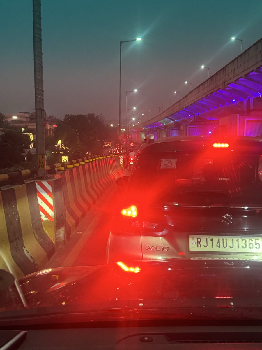 अनूप.... tweet media