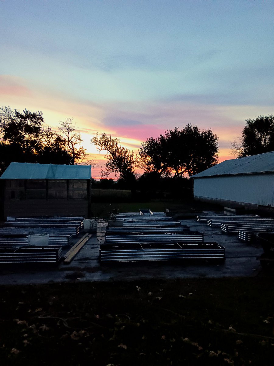 The beginnings of a wonderful day. God is awesome. I pray your day is blessed as well.