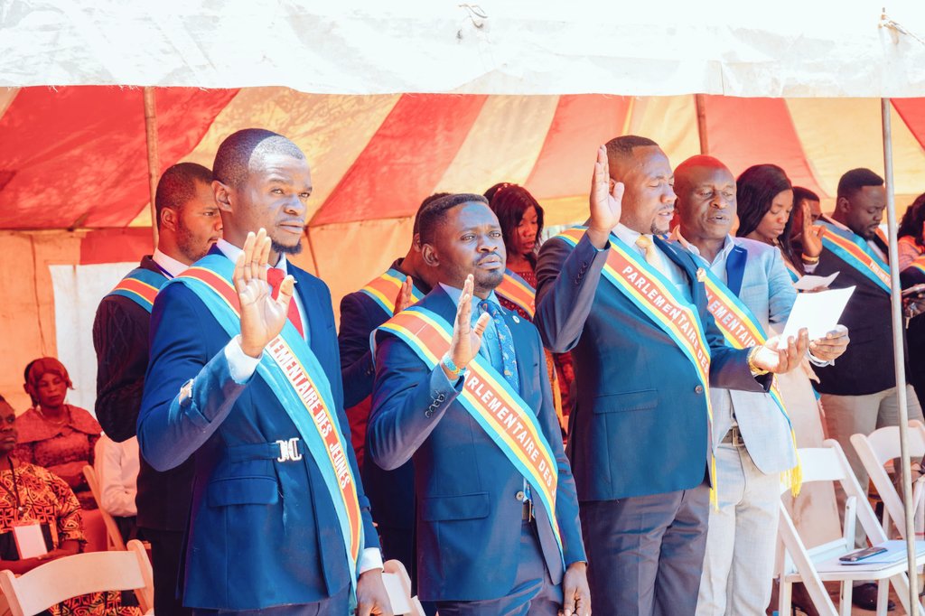 TresorNonga's tweet image. 🛑11octobre2025, lors de mon séjour au Katanga, j’ai coreprésenté l’Amb. @Hussein1Ndala avec l’Hon. Carlos Ilunga, émissaire du Président national, à l’installation du Bureau du parlement urbain des jeunes de Likasi.
#Redynamisation #post-#institutionnalisation #Parliamentyouth