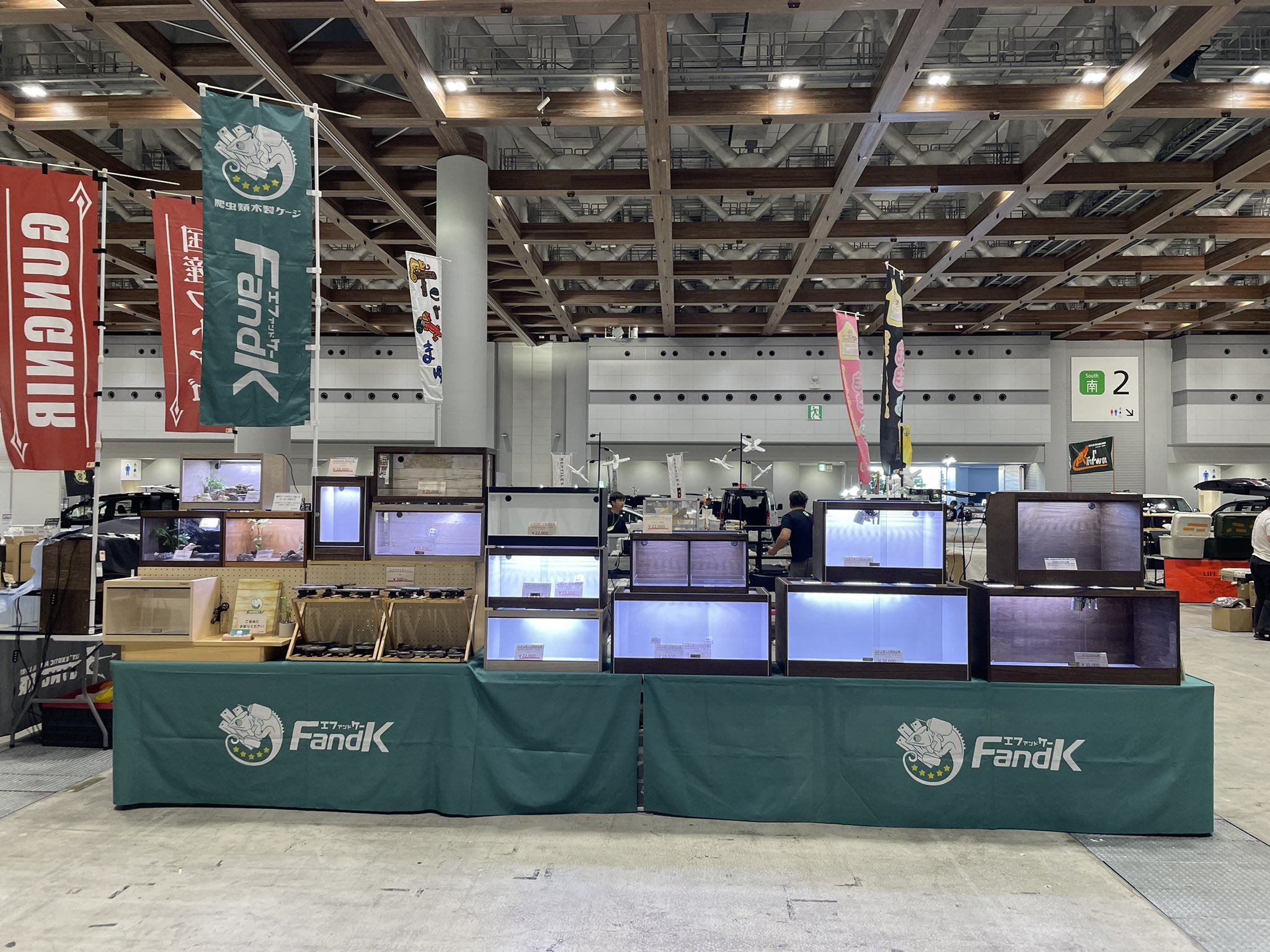 FandK 爬虫類木製ケージ (@mokusei_keiji_2) / X