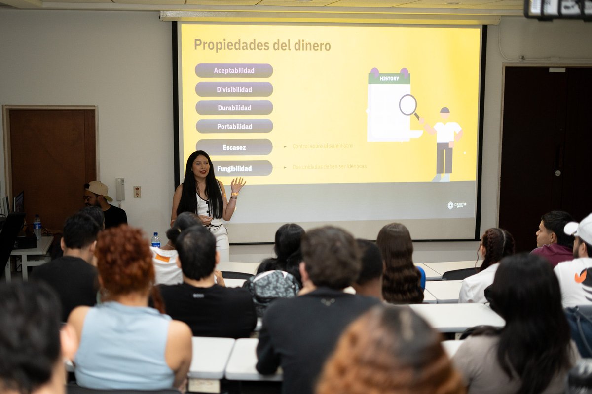 Cardisa Latina Cardano Girl ✨ tweet media