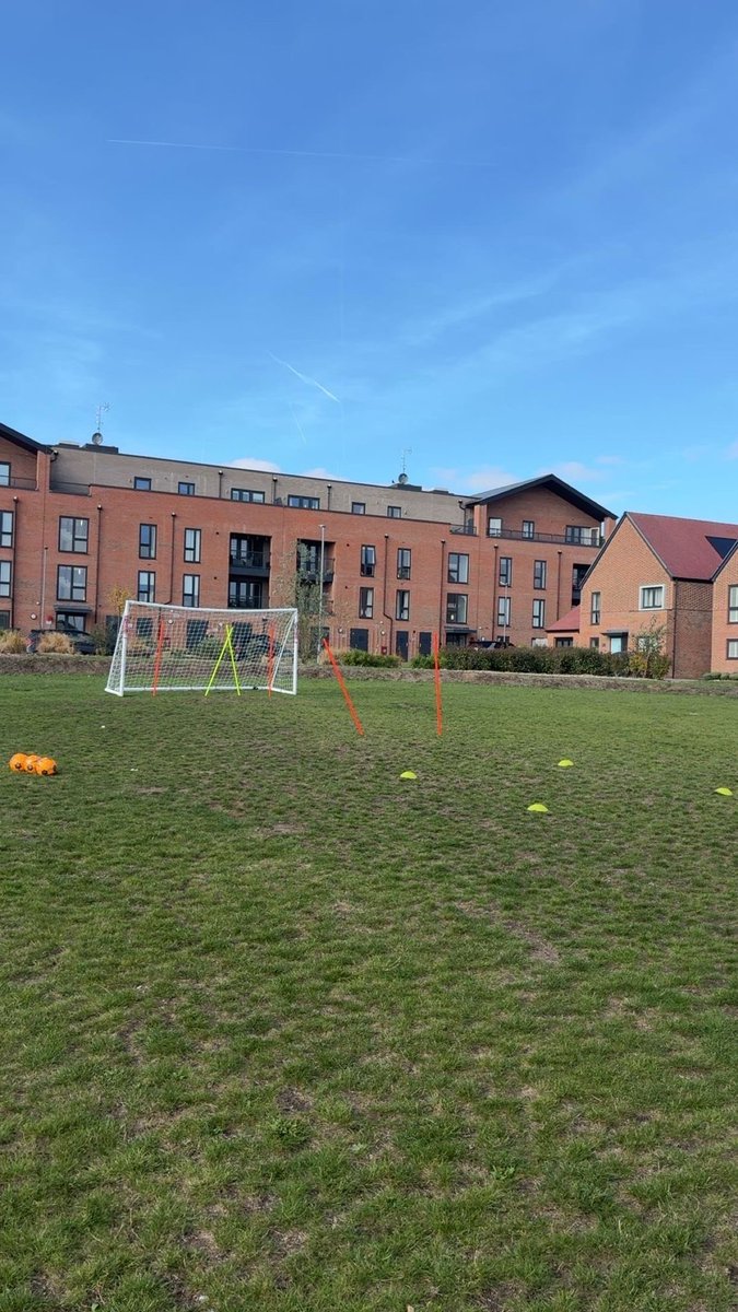 JPCOACHING08's tweet photo. Saturday’s venue
2nd week with this boy! #workinghard #toptalent https://t.co/bCJjg6YJKE