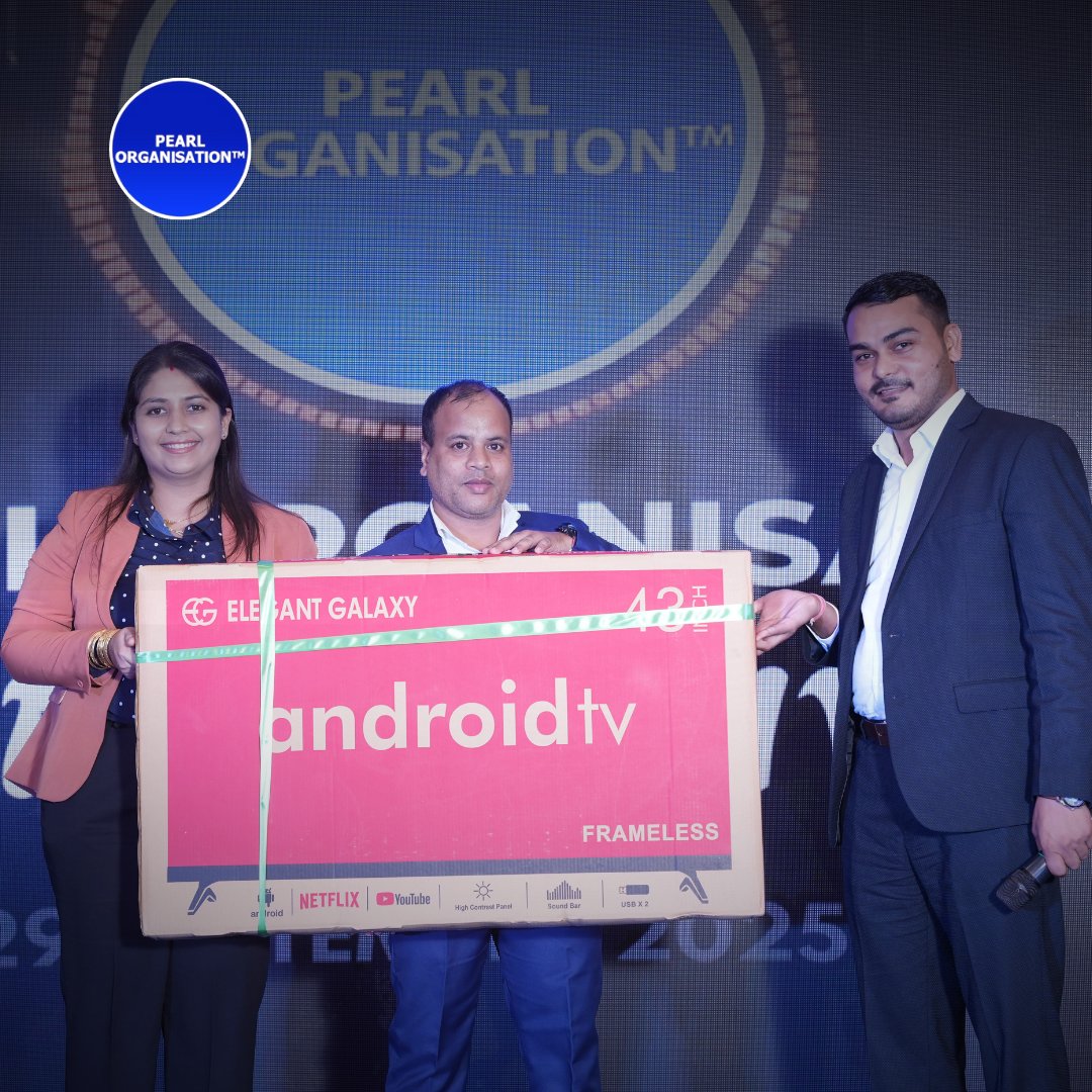 pearlorgs's tweet photo. A Year of Achievements, A Team of Stars Celebrating our Top Performers whose dedication &amp; passion keep Pearl Organisation shining brighter every day. 

🌐 https://t.co/7Xwf36j4MB

#PearlOrganisation #TopPerformers #LifeAtPearlOrganisation #EmployeeExcellence #Teamwork https://t.co/ulWMxfwz85