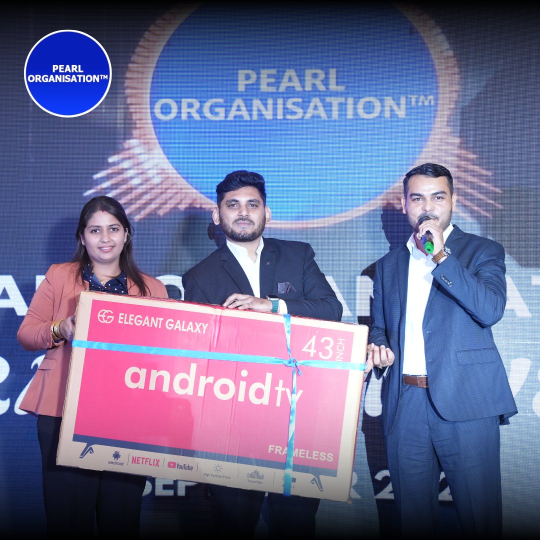 pearlorgs's tweet photo. A Year of Achievements, A Team of Stars Celebrating our Top Performers whose dedication &amp; passion keep Pearl Organisation shining brighter every day. 

🌐 https://t.co/7Xwf36j4MB

#PearlOrganisation #TopPerformers #LifeAtPearlOrganisation #EmployeeExcellence #Teamwork https://t.co/ulWMxfwz85
