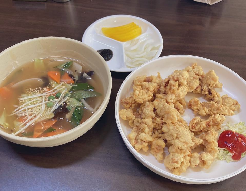 jin302155's tweet image. 탕수육엔 역시 소스 듬뿍이지 😋
바삭함 + 달콤새콤한 소스 = 완벽조합💯

#탕수육 #중식러버 #오늘의한끼 #중식
#저메추 #점메추