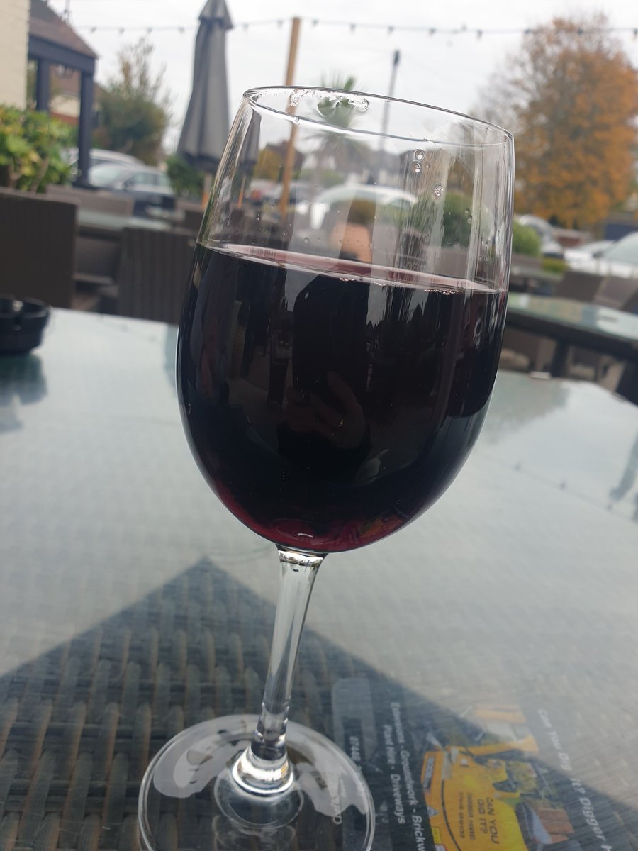 Jaynelunn's tweet photo. Treated to a Friday afternoon drink following my #audition at @BirminghamRep x https://t.co/TEZoFbyIjR