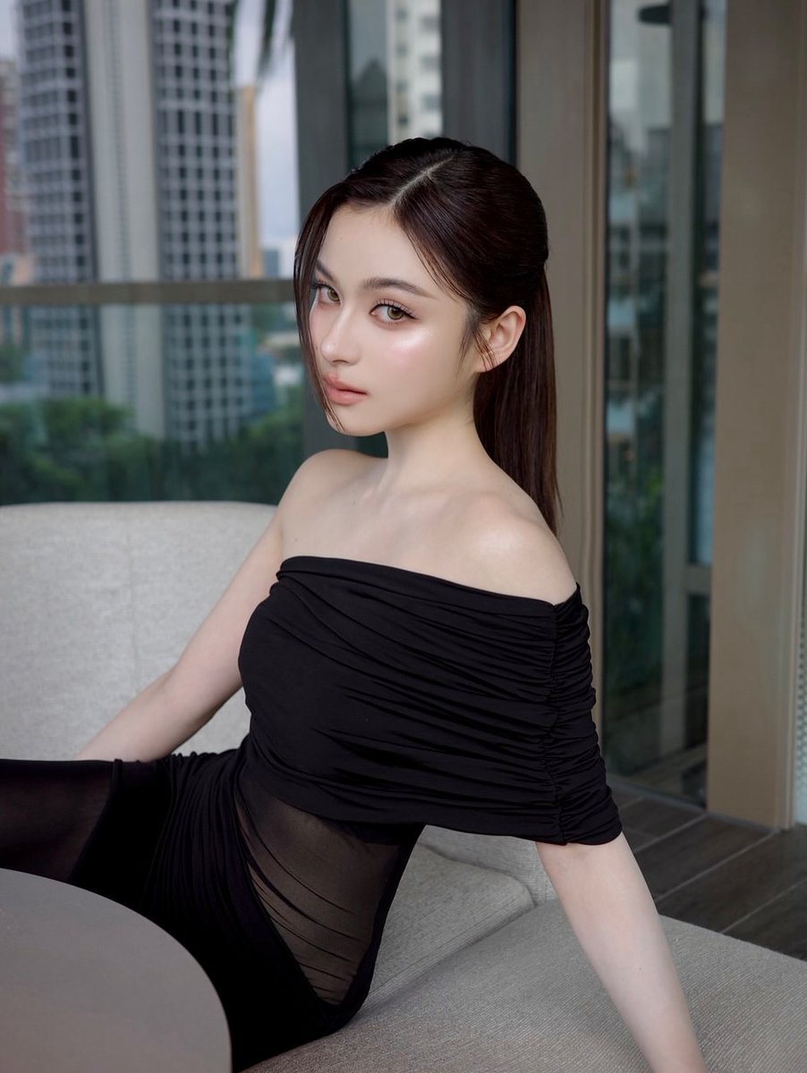 primiitrend's tweet photo. ɪɢ: ᴘʀɪᴍɪɪʟʏ ᴜᴘᴅᴀᴛᴇ
Rise and shines 🎀🎀
PRIM AT GRAFF 65TH SG
#GRAFFxPRIM #primiily
#GRAFFSG #GRAFF65 #GRAFF https://t.co/S7U7Xvrmo8