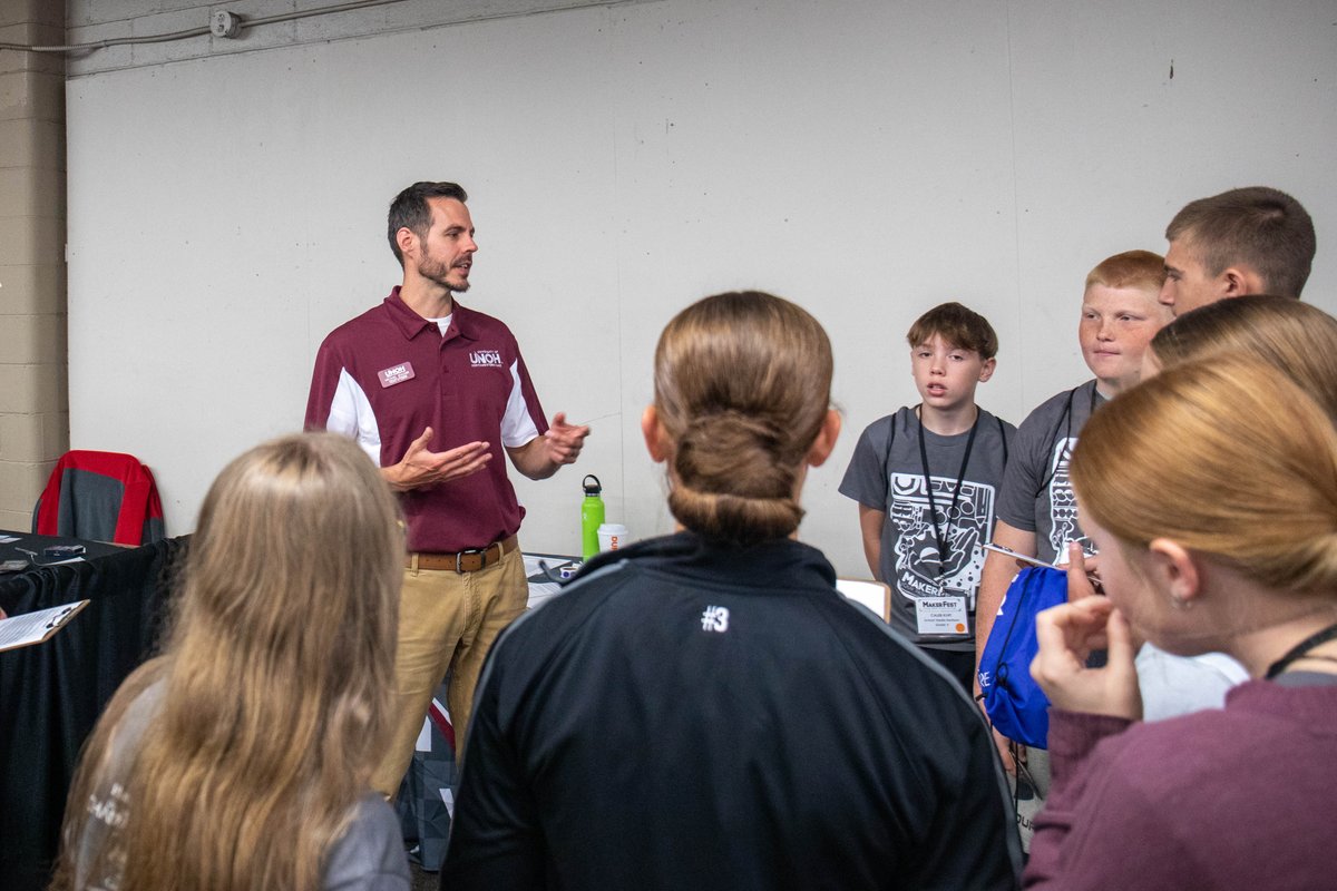 UNOH_edu's tweet photo. UNOH was proud to participate in this year’s MakerFest, where our instructors and professors shared their expertise and inspired the next generation of makers, engineers, and creators. #UNOH #MakerFest #CommunityImpact https://t.co/VkWCG9pOkT