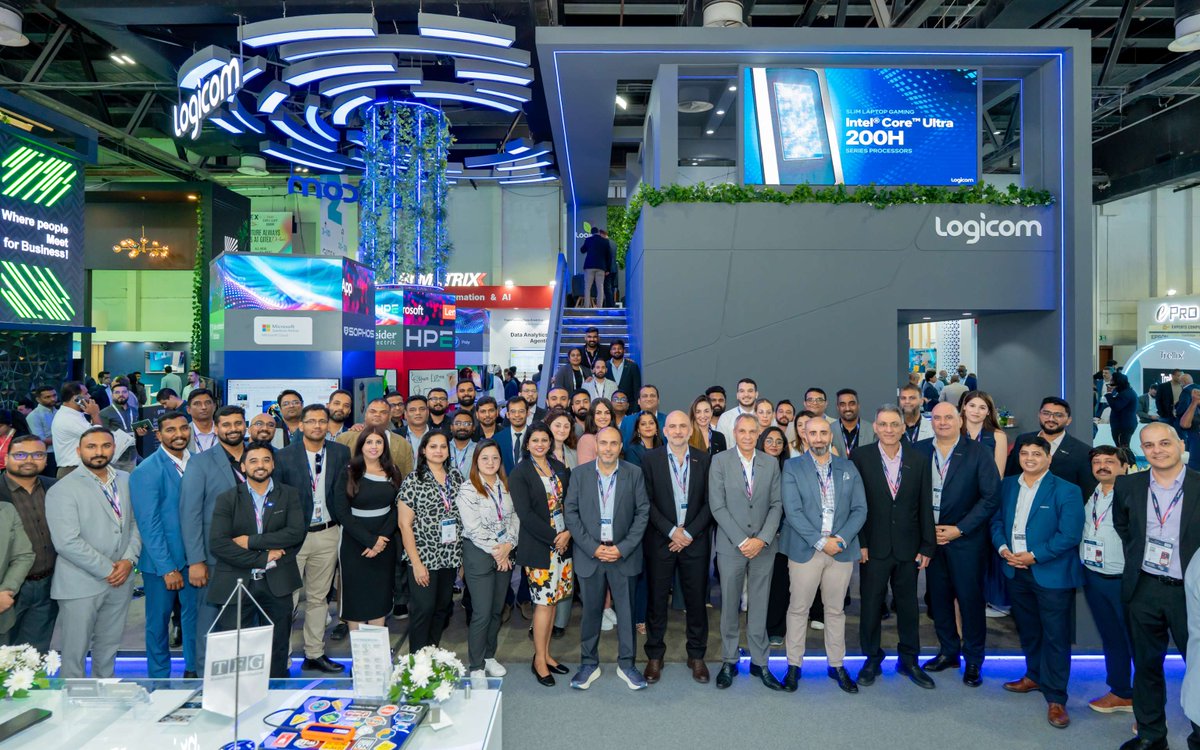 LogicomDisti's tweet image. 🚀 Team Logicom at GITEX 2025!
Proud, united, and driving the future of technology with our partners and vendors.
Another year of innovation, collaboration, and teamwork — all from the heart of Dubai! 💙
#LogicomAtGITEX #GITEX2025 #LogicomDisti #TeamLogicom #TogetherWeAchieve