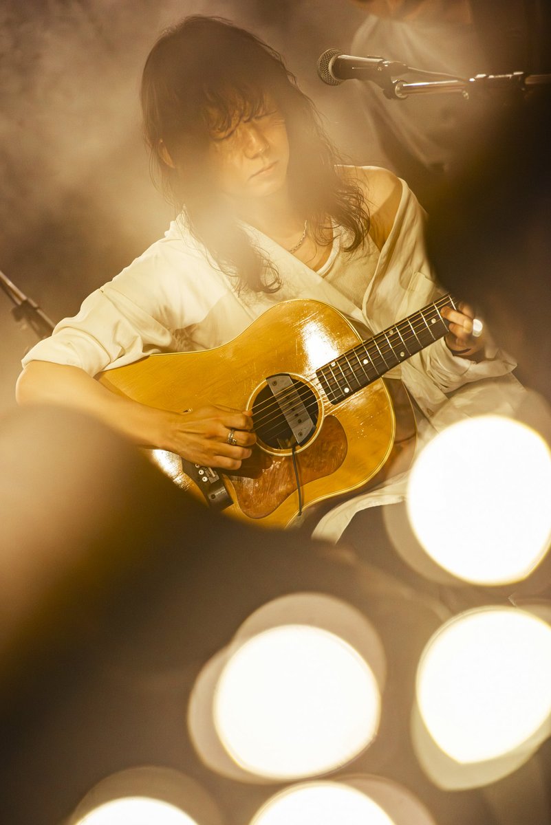 今池ミカツキにてアコースティックライブありがとうございました。
ダイレクトに音が届く距離感でのライブって特別な感じがする。またいつかやりたい

📸 by <a href="/photo____r/">R!N</a>