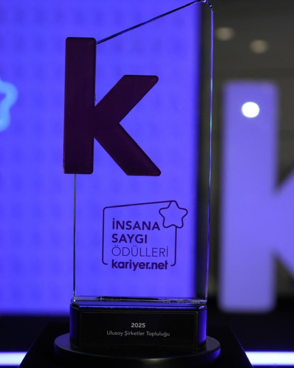 UlusoyUnAS's tweet photo. Türkiye’nin en köklü İK ödüllerinden biri olan https://t.co/gW17rhnfeg İnsana Saygı Ödülleri’nde, 40 bini aşkın işveren arasında, Ulusoy Un Şirketler Topluluğu olarak ödül almanın mutluluğunu yaşıyoruz!
#İnsanaSaygıÖdülü #UlusoyUn #KariyerNet https://t.co/JoiJ9ThFUS