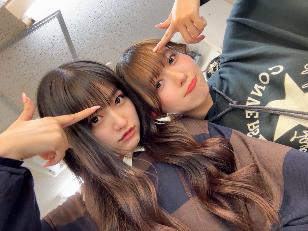 #秋星座キャンディ 3日目
ご足労いただきまして
誠にありがとうございました🫶🏻🫶🏻

明日は13:00/18:00公演です！

チェキオンラインでの販売が
本日10月17日(金)23時59分までです！
お忘れなくー🥺❣️
estageshop.thebase.in/items/121707286