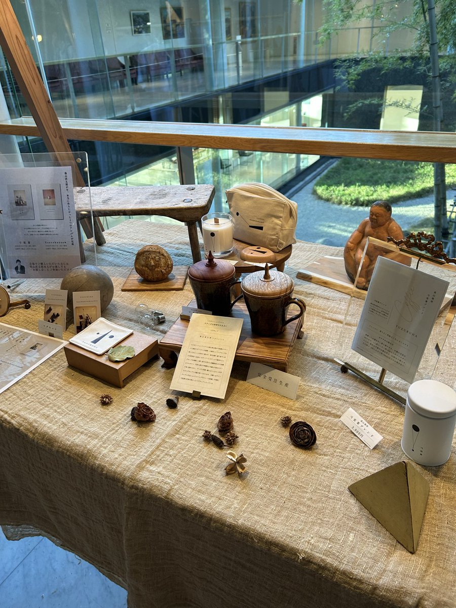 Live終わって放心状態になった。弓弦葉はしっとりと聴く系Liveなのかな…そんな私なんかの想像を、直太朗は遥かに超えてくる😭始まりからずっと心がワクワクして、そして震えた✨　#あの世でね　#森山直太朗