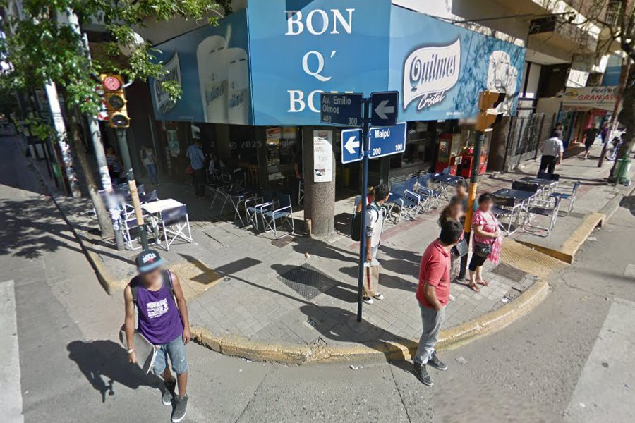 CbaMaps's tweet photo. Bar Bon Q´ Bon 
2025 / 2013 https://t.co/ZqtH0qaXOS