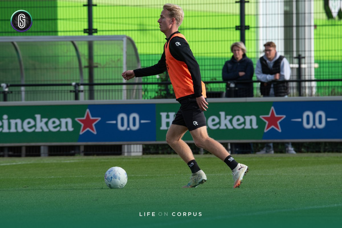 FCGShots tweet media