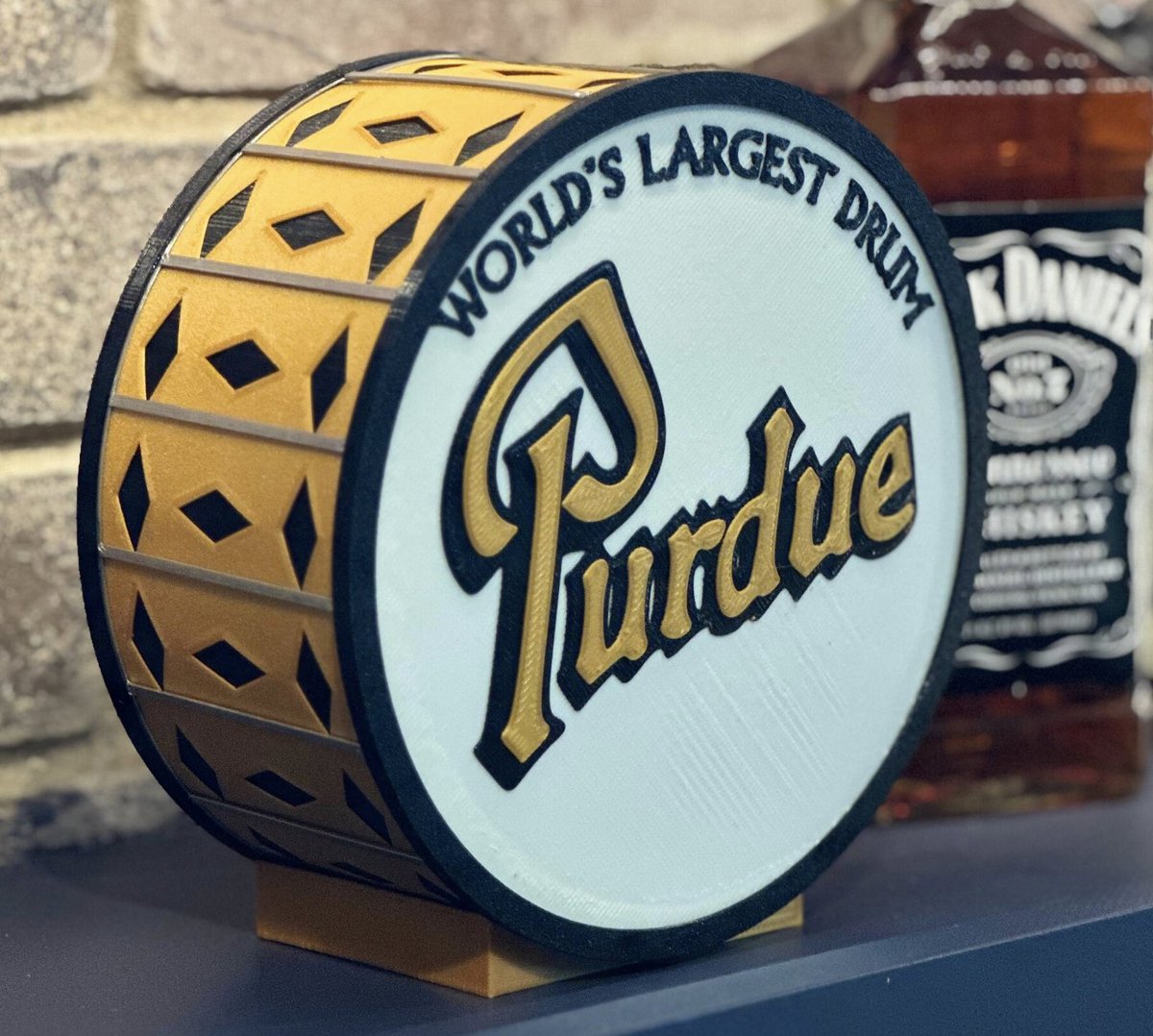 Free Giveaway!  I have one of these to give away to a follower.  If you FOLLOW ME, LIKE and RETWEET this post I will draw one name on Saturday and send the winner this very cool 'Worlds Largest Drum.'