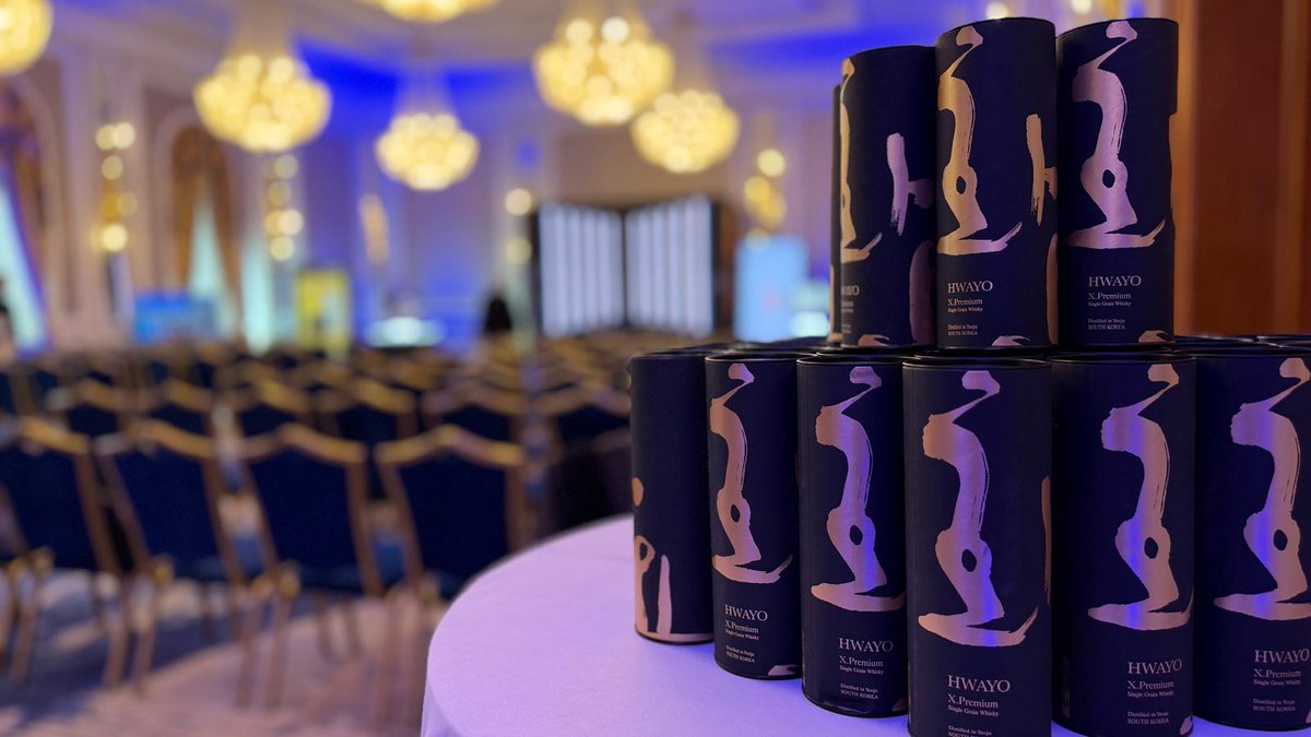 SamsungBulgaria's tweet image. Вчера се проведе Samsung #BusinessSummit2025 – събитието, което събра партньори и професионалисти, за да изследват бъдещето на дигиталните дисплейни решения. 

Благодарим на всички, които бяха с нас в София. Заедно градим бъдещето.

#Samsung #DisplaySolutions #Innovation #B2B