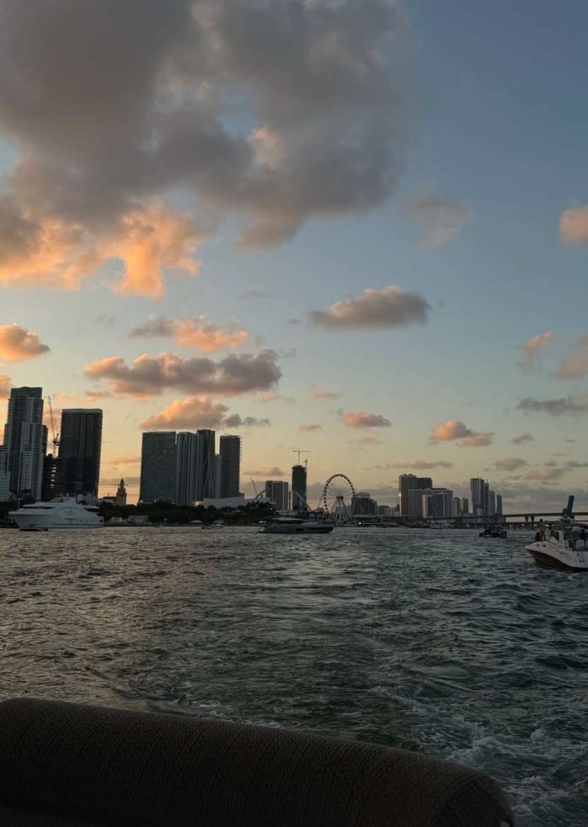 I’m nothing special, I promise you

I got average grades in school

I got a manual labour job after school, didn’t go to University

I failed at trading for 4.5 years before finally becoming profitable

Nothing about my past would’ve made you guess that I’d be a 7 figure funded