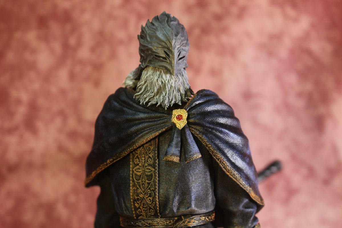 jeno_main's tweet image. 完成報告
ELDENRING：老兵アンスバッハ
原型：ロキの薬売りさん

フィニコネに持って行ったんですが完成報告してなかったのでついでになりますが😌