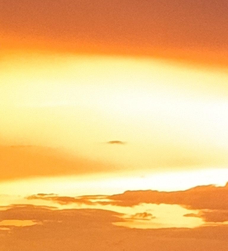 I am on the way home! Finished my weekday grind! 🏃💨

I don't think I will make it at 9:30 exactly considering I need to walk the dog 🐕 but I plan to stream!! And chat with you all tonight!!

Feel free to hop in around ~10:00 pm !!