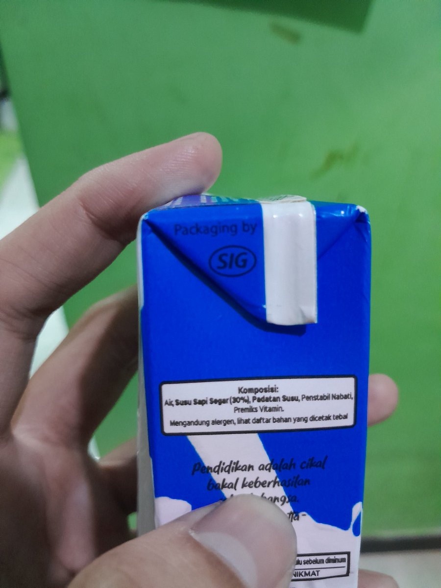 sijq25's tweet photo. "Susu Sapi Segar (30%)" https://t.co/O3BugLrbch