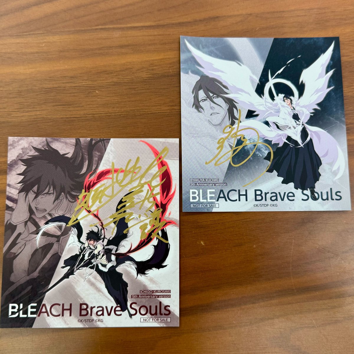 bleachbrs_en's tweet photo. 🎁#Moritambassador 's gift🎁

2 winners will be randomly chosen to win Brave Souls Original merch autographed by Masakazu Morita and Ryotaro Okiayu!

1⃣Follow @Bleachbrs_en
2⃣Post your thoughts about the livestream with #KTKK and #BraveSouls10th!

Period
10/17 - 10/24 23:59 (JST)

⬇Check the campaign terms here
https://t.co/Lt7nayaPUH

#BraveSouls #BraveSoulsNews10th