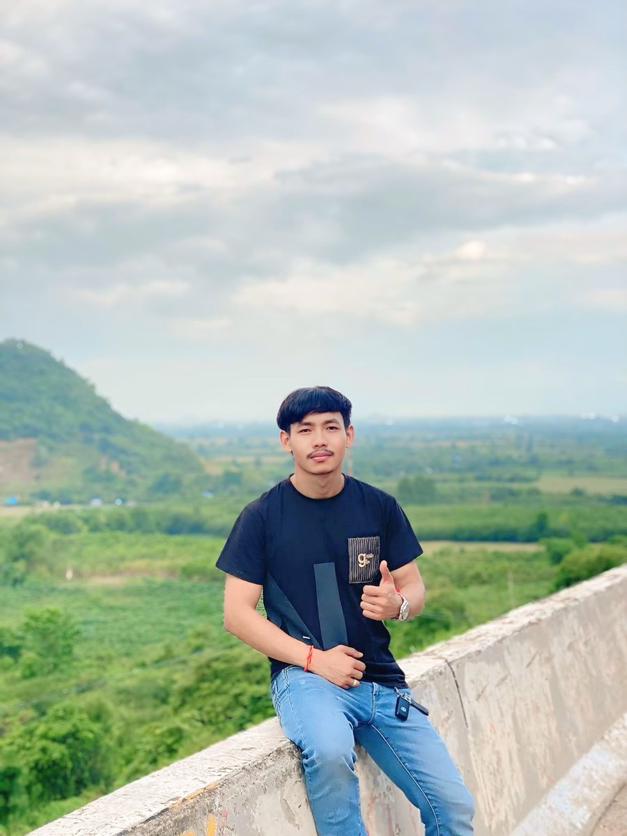 Bro Dee Cambodia tweet media