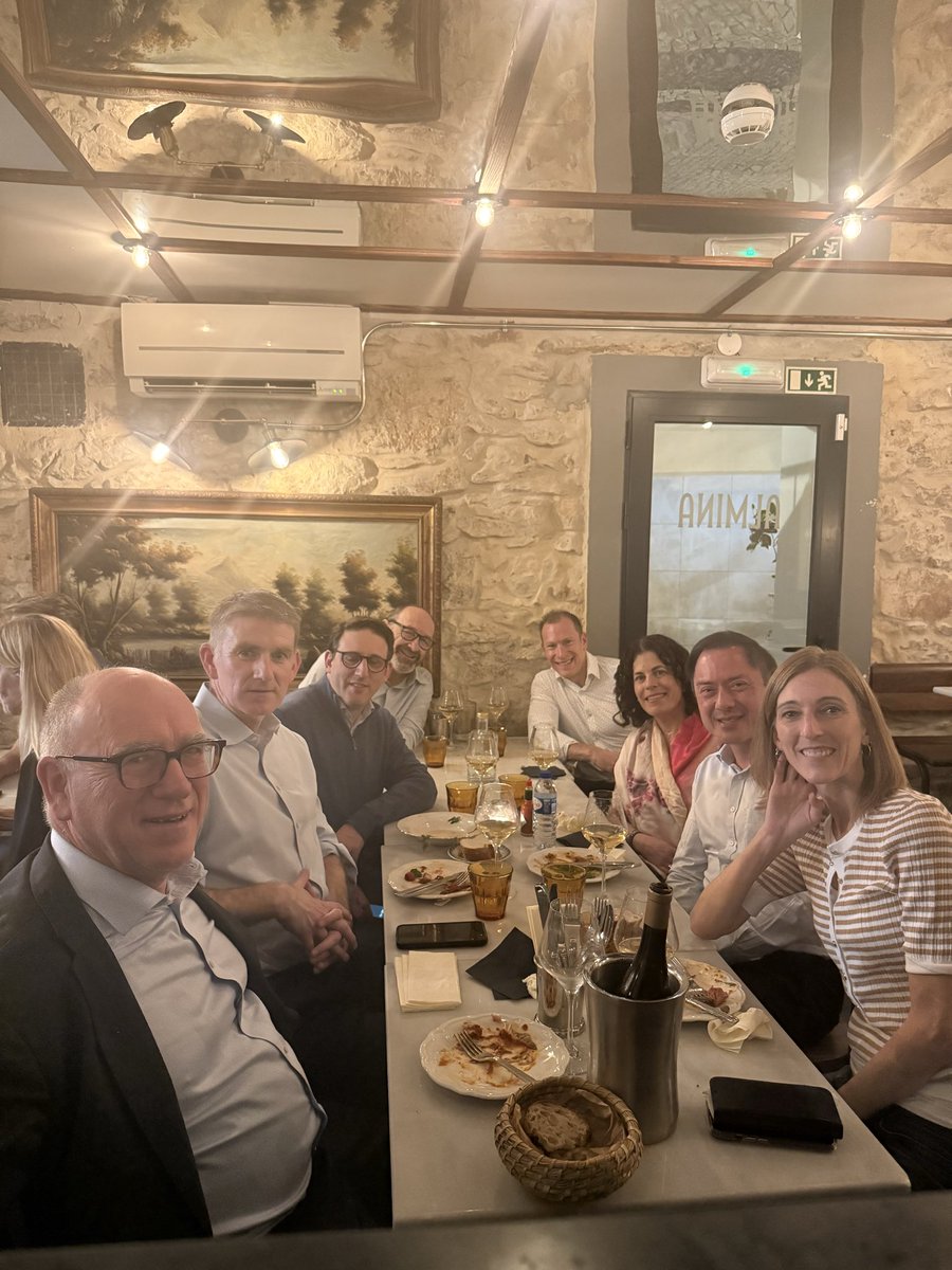 LeukDocJZ's tweet photo. So great to catch up with the best colleagues at #ESHAML2025 in Estoril 🇵🇹 @charliecraddock @jaltmanmd @DrChrisHourigan https://t.co/DQPLHYjTyW